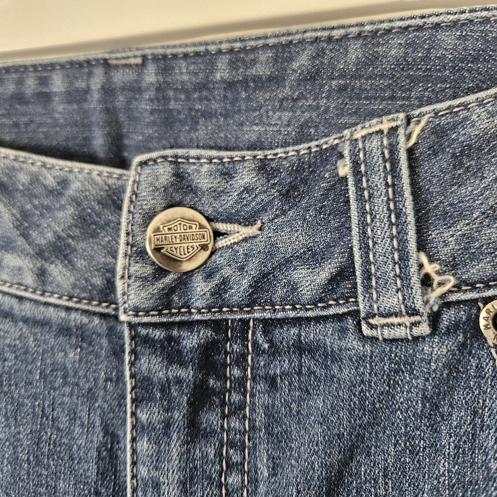 Harley‎ Davidson Capri Stretch Blue Jean Pants Embroidered Pocket Womens Size 6 - Picture 4 of 10